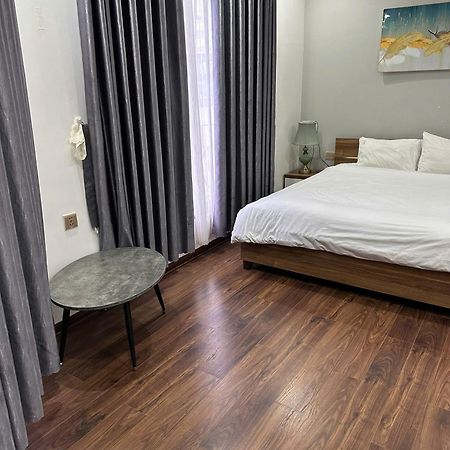 Royal Hotel & Apartment ダナン市 エクステリア 写真